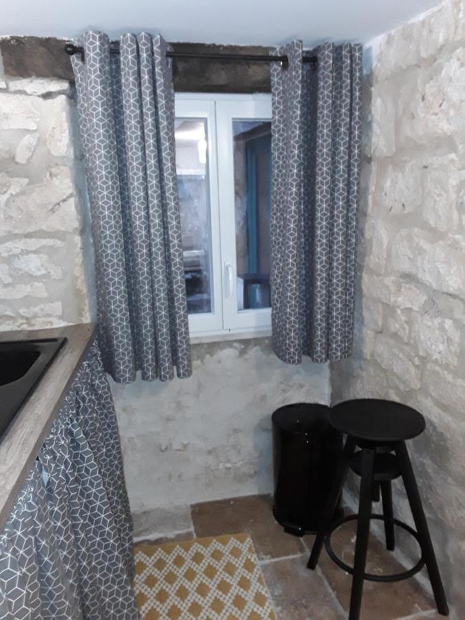 Les Charmes Du Lac Esclauzels Buitenkant foto